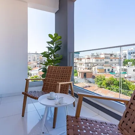 Vanilla'S Prime 1-Bedroom Apartment In Larnaca Exterior photo